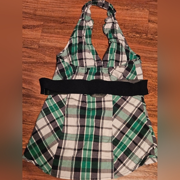 Green top - Picture 3 of 3